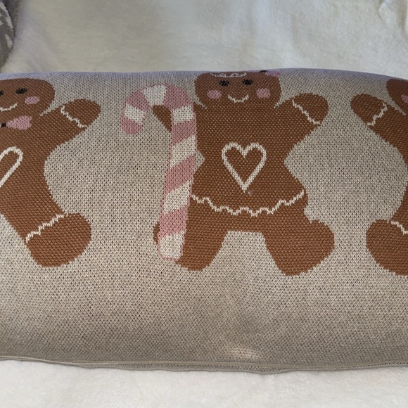 Cupcakes and Cashmere Christmas Gingerbread Man Pillow Large 23" x 16" - Picture 7 of 8